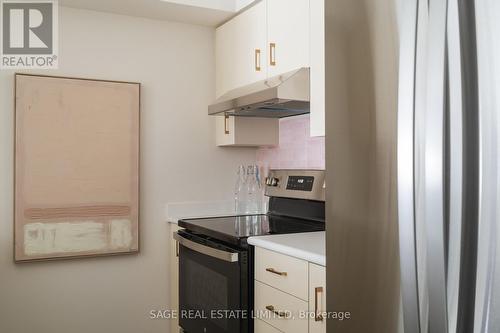 704 - 70 Mill Street, Toronto, ON - Indoor Photo Showing Kitchen