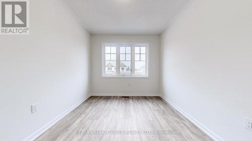 1532 Wheatcroft Drive, Oshawa, ON - Indoor Photo Showing Other Room