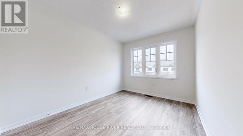 1532 Wheatcroft Drive, Oshawa, ON - Indoor Photo Showing Other Room