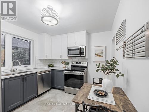 270 Highland Avenue, Oshawa, ON - Indoor Photo Showing Kitchen With Double Sink