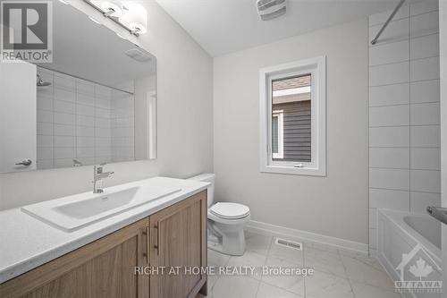 74 Hackamore Crescent, Ottawa, ON - Indoor Photo Showing Bathroom