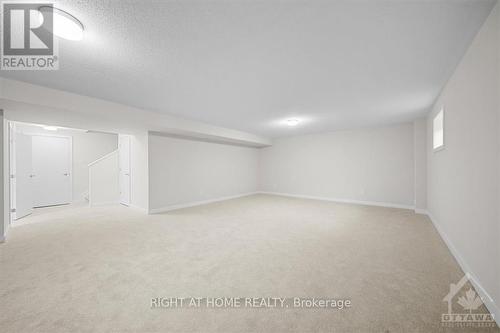 74 Hackamore Crescent, Ottawa, ON - Indoor Photo Showing Other Room