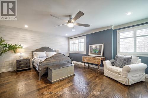 1246 Cottonwood Crescent, Oakville, ON - Indoor Photo Showing Bedroom