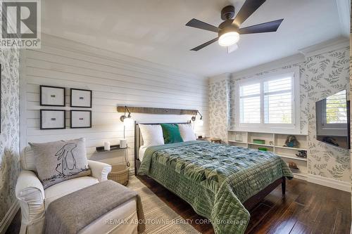 1246 Cottonwood Crescent, Oakville, ON - Indoor Photo Showing Bedroom