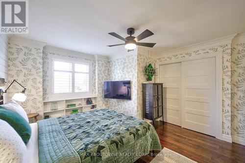 1246 Cottonwood Crescent, Oakville, ON - Indoor Photo Showing Bedroom