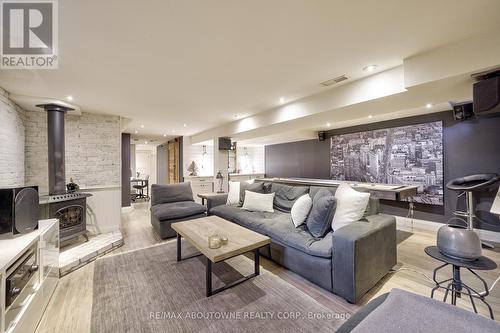 1246 Cottonwood Crescent, Oakville, ON - Indoor Photo Showing Living Room With Fireplace