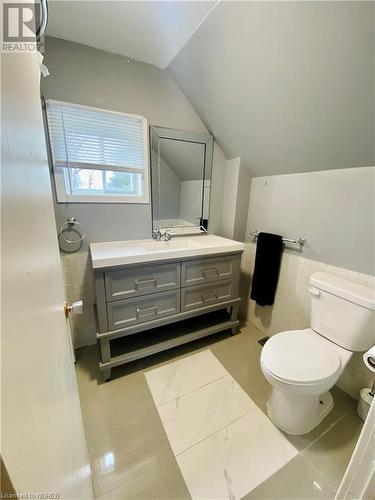 224 Salter Street, Sturgeon Falls, ON - Indoor Photo Showing Bathroom