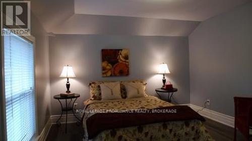 390 Division Street, Kingston (East Of Sir John A. Blvd), ON - Indoor Photo Showing Bedroom