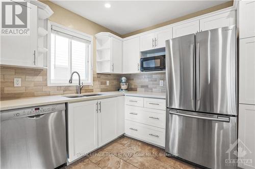 58 Yoho Drive, Ottawa, ON - Indoor Photo Showing Kitchen With Stainless Steel Kitchen With Double Sink