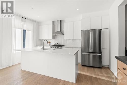 30 Conch Way, Ottawa, ON - Indoor Photo Showing Kitchen With Stainless Steel Kitchen With Upgraded Kitchen