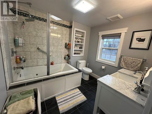 9 Memorial Avenue, Grand Falls-Windsor, NL - Indoor Photo Showing Bathroom