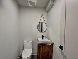 Powder room - 