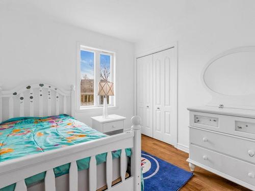 Chambre Ã Â coucher - 16676 Boul. Gouin O., Montréal (L'Île-Bizard/Sainte-Geneviève), QC - Indoor Photo Showing Bedroom