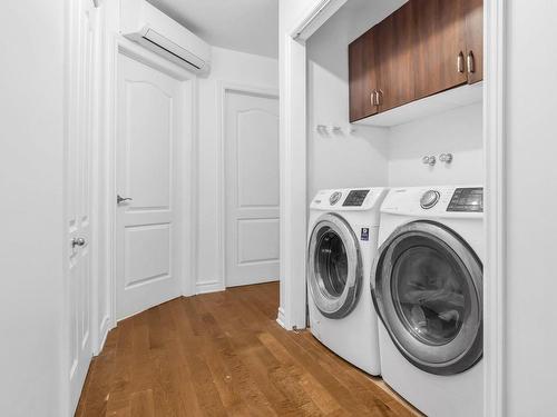 Salle de lavage - 16676 Boul. Gouin O., Montréal (L'Île-Bizard/Sainte-Geneviève), QC - Indoor Photo Showing Laundry Room