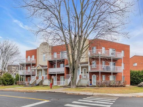 FaÃ§ade - 16676 Boul. Gouin O., Montréal (L'Île-Bizard/Sainte-Geneviève), QC - Outdoor With Balcony With Facade