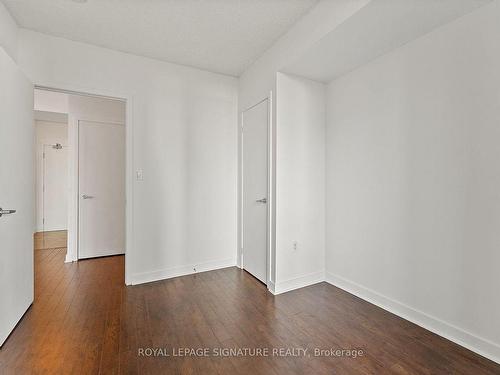 610-3 Navy Wharf Crt, Toronto, ON - Indoor Photo Showing Other Room