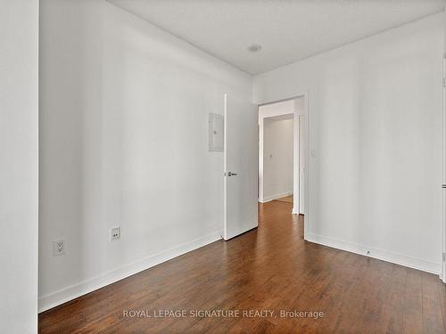 610-3 Navy Wharf Crt, Toronto, ON - Indoor Photo Showing Other Room