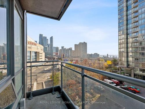 610-3 Navy Wharf Crt, Toronto, ON - Outdoor With Balcony