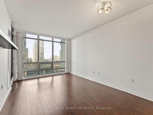 610-3 Navy Wharf Crt, Toronto, ON - Indoor Photo Showing Other Room