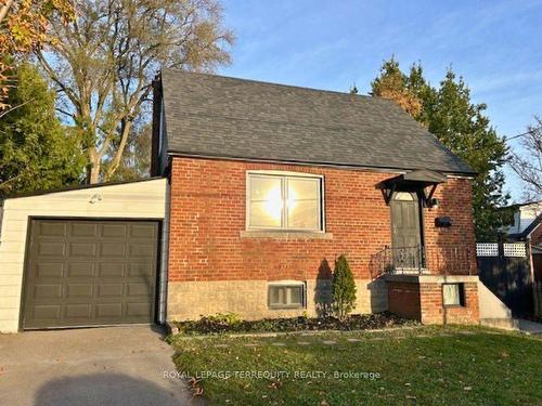 77 Glenburn Ave, Toronto, ON - Outdoor