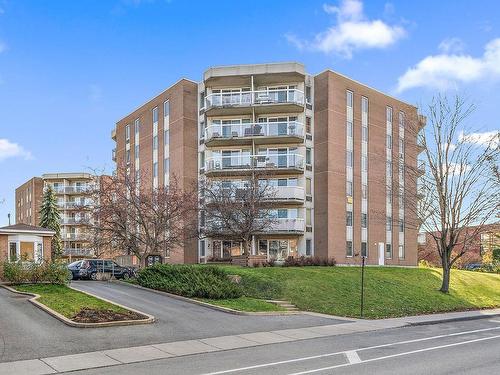 Frontage - 407-2320 Rue Ward, Montréal (Saint-Laurent), QC - Outdoor With Balcony With Facade