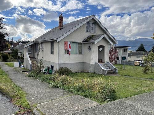 4508 Redford St, Port Alberni, BC 