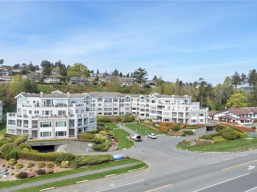 214-350 Island Hwy South, Campbell River, BC - Outdoor With View