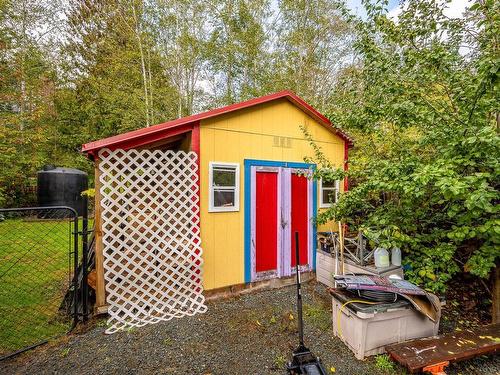 5105 Arthurs Rd, Hornby Island, BC 