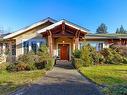 598 Arbutus St, Qualicum Beach, BC 