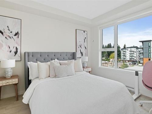 404-810 Orono Ave, Langford, BC - Indoor Photo Showing Bedroom