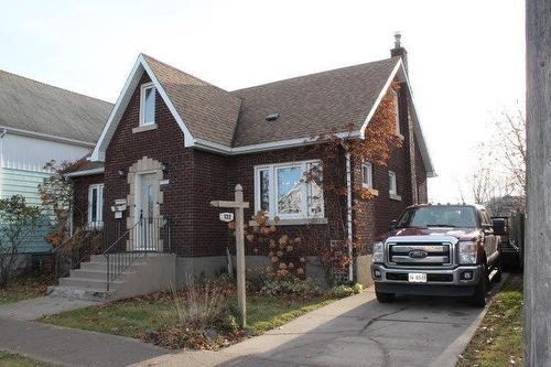 132 Cumming Street, Thunder Bay, ON - Outdoor With Facade