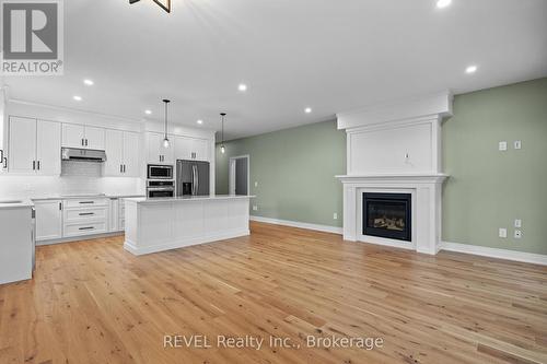 Lot 1 Anchor Road, Thorold (561 - Port Robinson), ON - Indoor Photo Showing Kitchen With Fireplace With Upgraded Kitchen