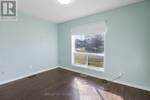 292 Pacific Avenue, Oshawa (Vanier), ON - Indoor Photo Showing Other Room