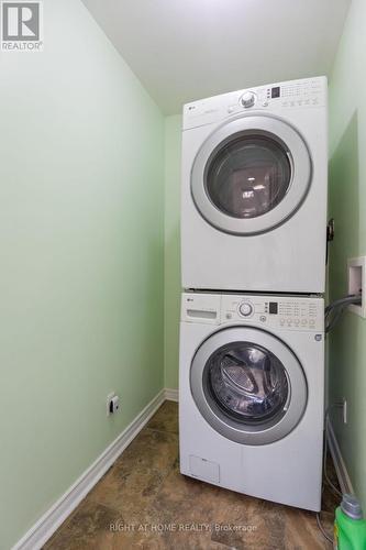 292 Pacific Avenue, Oshawa (Vanier), ON - Indoor Photo Showing Laundry Room