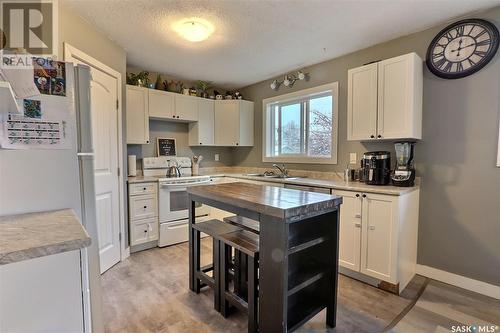 429 28Th Street E, Prince Albert, SK - Indoor Photo Showing Kitchen