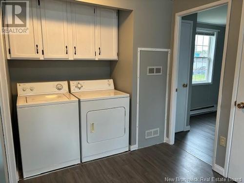 19 Lynn Crescent, Sussex Corner, NB - Indoor Photo Showing Laundry Room