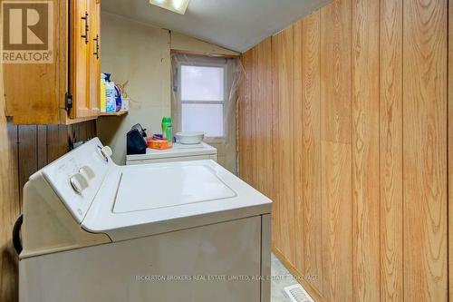 155 Elm Street N, Gananoque (821 - Gananoque), ON - Indoor Photo Showing Laundry Room