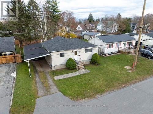 155 Elm Street N, Gananoque (821 - Gananoque), ON - Outdoor With Deck Patio Veranda