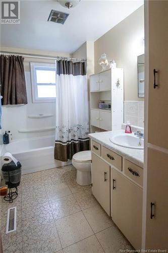 7593 Route 515, Saint-Paul, NB - Indoor Photo Showing Bathroom