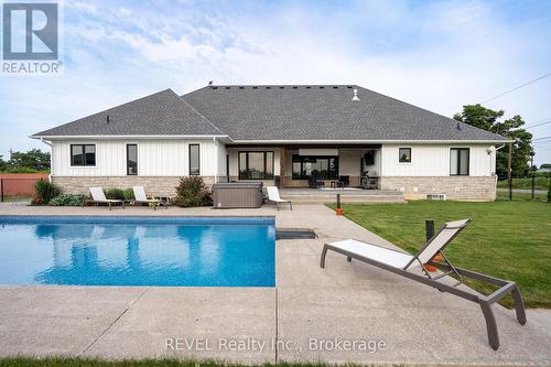 864 Concession 1 Road, Niagara-On-The-Lake, ON - Outdoor With In Ground Pool With Deck Patio Veranda