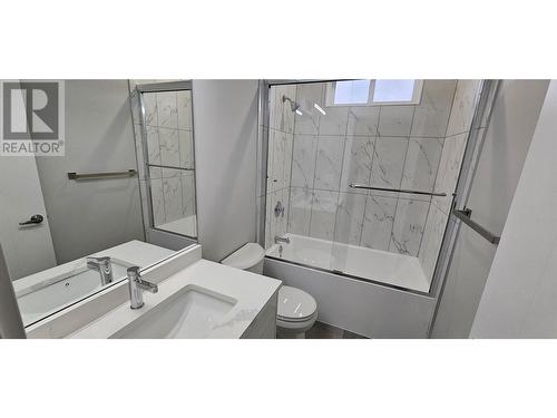 125 Calgary Avenue Unit# 106, Penticton, BC - Indoor Photo Showing Bathroom