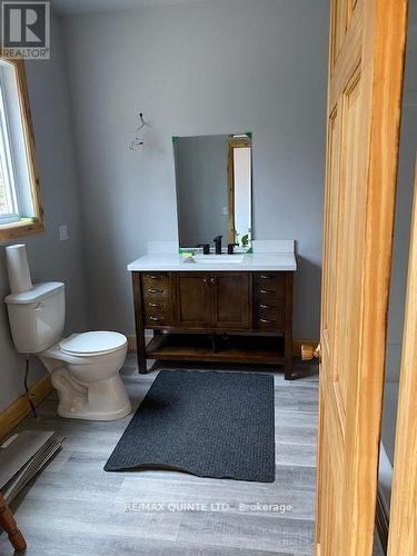 325 Douglas Road W, Centre Hastings, ON - Indoor Photo Showing Bathroom