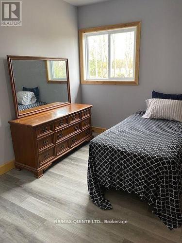 325 Douglas Road W, Centre Hastings, ON - Indoor Photo Showing Bedroom