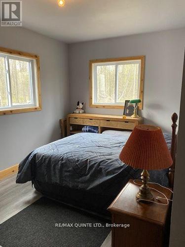 325 Douglas Road W, Centre Hastings, ON - Indoor Photo Showing Bedroom