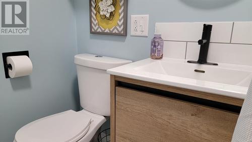 553 Nelson St, Sault Ste Marie, ON - Indoor Photo Showing Bathroom