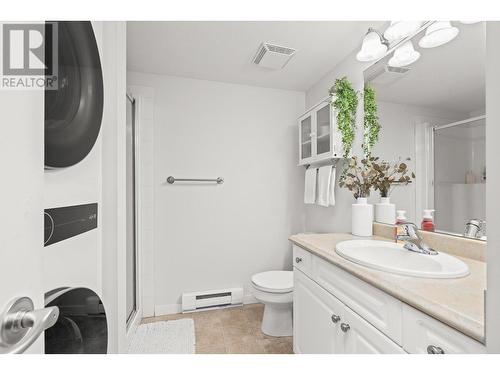 515 Houghton Road Unit# 103, Kelowna, BC - Indoor Photo Showing Bathroom