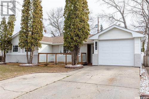 1145 Bogue Avenue, Moose Jaw, SK - Outdoor