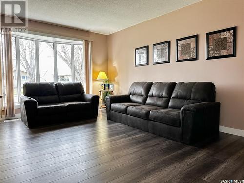 2072 96Th Street, North Battleford, SK - Indoor Photo Showing Living Room