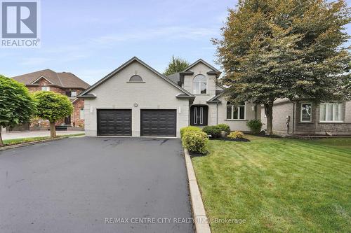 26 Farmhouse Road, London, ON - Outdoor With Facade