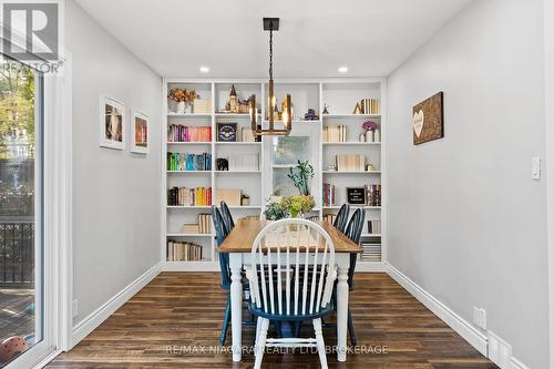 330 Highway 20, Pelham (664 - Fenwick), ON - Indoor Photo Showing Dining Room